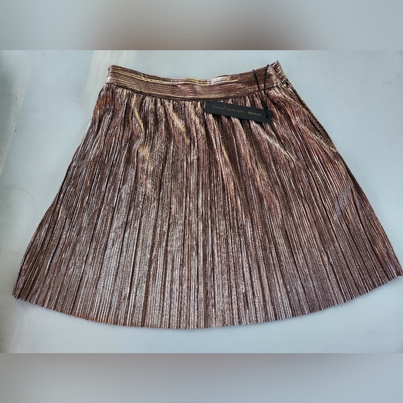 Revolve x House of Harlow 1960 Mini skirt - Picture 1 of 4